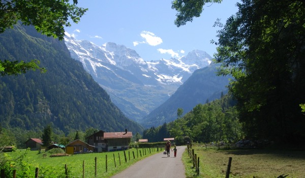 lauterbrunnen valley